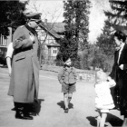 Nacisti i Nrvezanke sa djecom buducim agentima Stazija